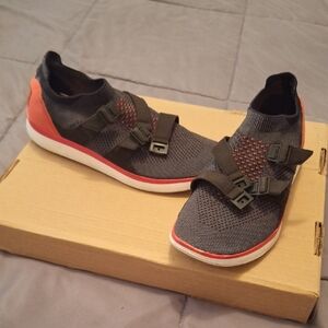 Nike Men's Athletic Shoes - Black and Red